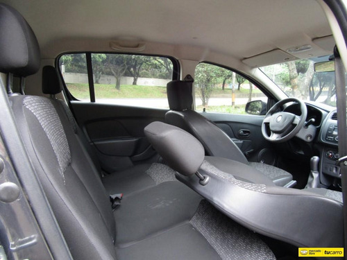 Renault Sandero Expression 1600 Cc Mt