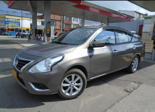 Nissan Versa 1.6 Advance