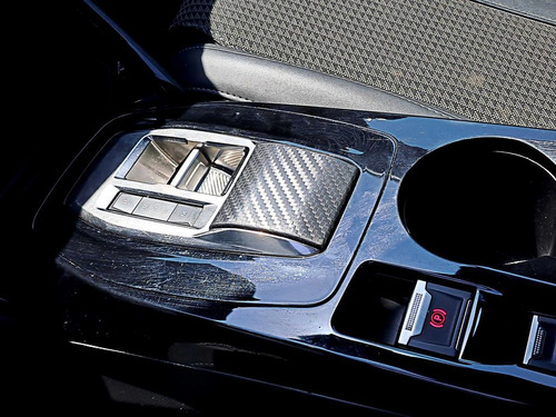 Peugeot 208 GT 1.2 AT