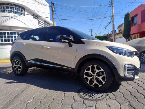 Renault Captur 2.0 Iconic At