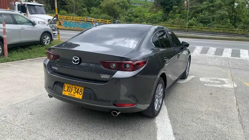 Mazda 3 Mazda 3 2.0 Touring At Hibrido Ligero - Mhev modelo 2024