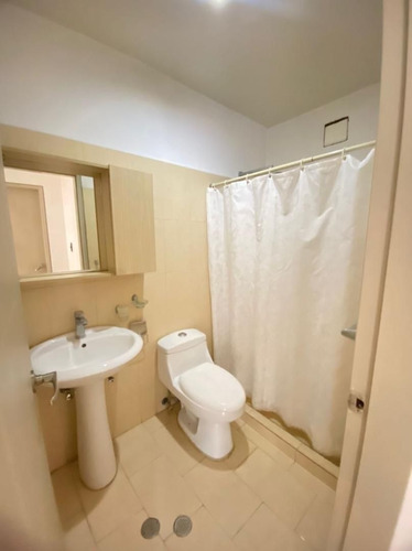 Imagen 9 de 11 de Apartamento Tipo Estudio En Vista Al Parque, Las Chimeneas Jc