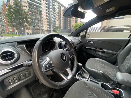 Renault Captur 1.3T Intens Cvt