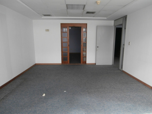 Oficina En Venta ~ 743 M2 - El Rosal