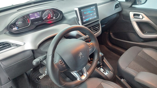 Peugeot 208 1.6 Feline Tiptronic