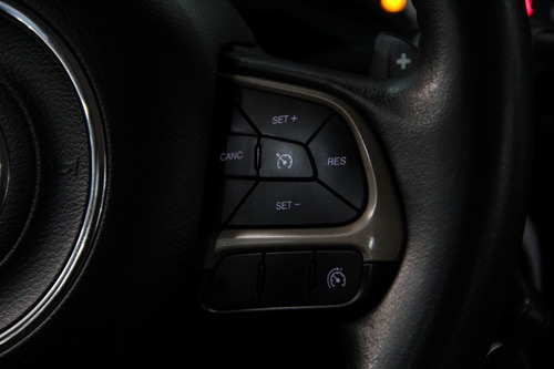 Imagem 14 de 14 de Jeep Renegade 1.8 16v Flex Longitude 4p Automático