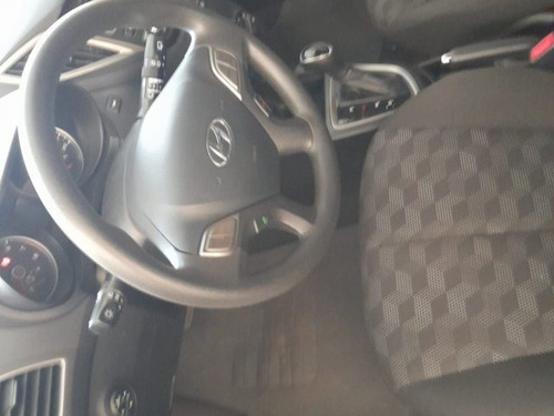 Imagem 5 de 15 de Hb20 1.6 Comfort Plus 16v Flex 4p Automático