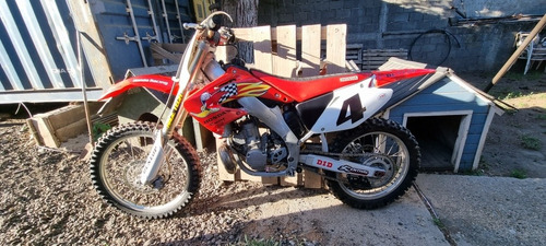 Imagen 2 de 4 de Honda Cr 250