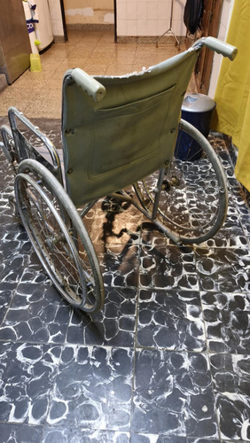 Silla De Ruedas Gris (Usado)