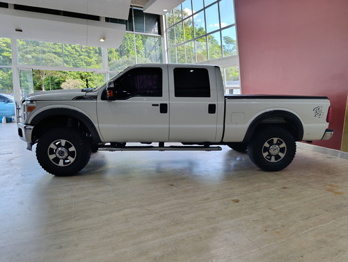 Ford F250 Super Dutty 2016