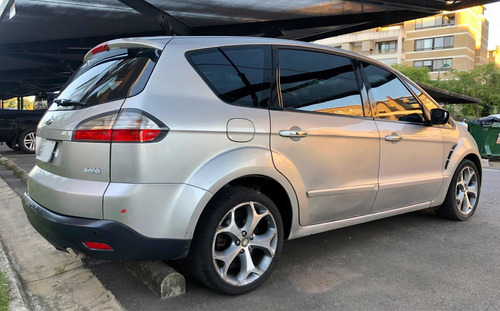 Liquido Ford S-max Titanium. Se Acepta Permuta
