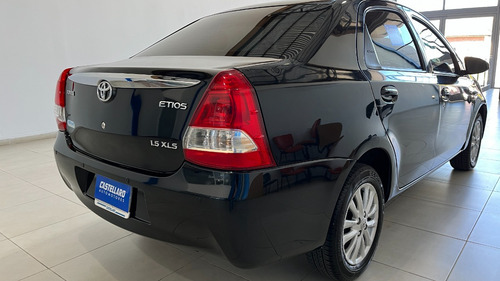 Toyota Etios 1.5 Sedan Xls