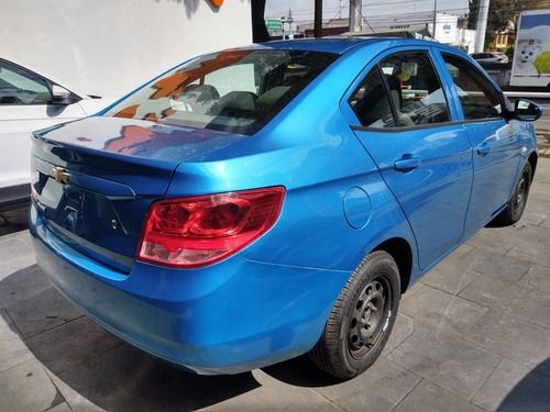 Imagen 5 de 11 de Chevrolet Aveo 2019 1.6 Ls Aa Radio Nuevo At