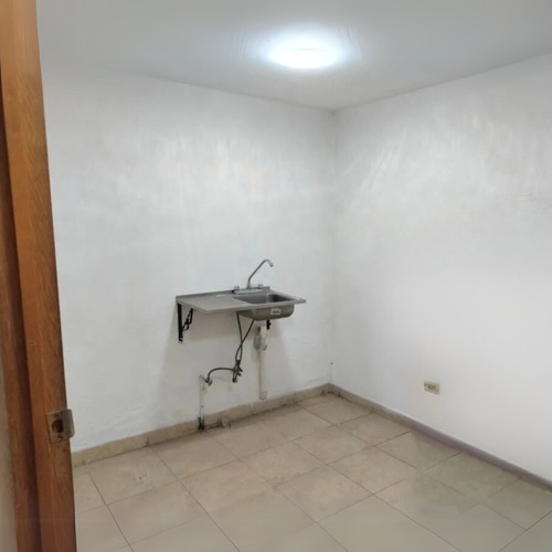 Bodega En Renta Con Oficinas En San Jose El Jaral , Atizapan