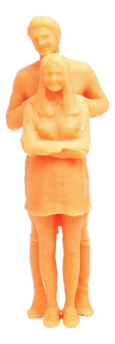 1/64 Figuras Sin Pintar Modelo Pareja Diseño 1/64 Estilo C