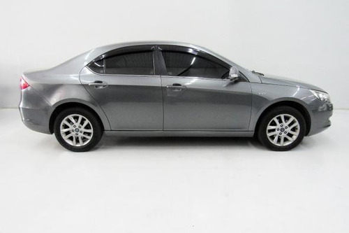 J5 Sedan 1.5 16v 4p Mec.
