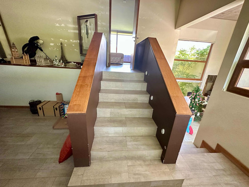 Vendo Moderna Casa Hormigón 6d 5b Orilla Cancha Las Brisas