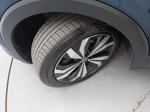 Volkswagen T-Cross 1.0 200 TSI TOTAL FLEX COMFORTLINE AUTOMÁTICO