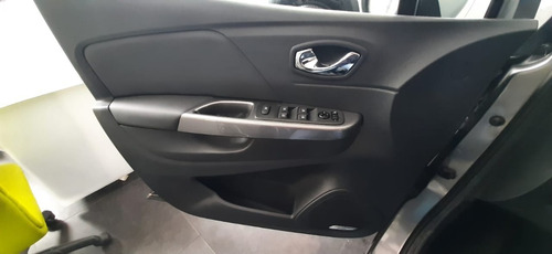 Imagen 4 de 15 de Renault Captur Bose Cvt -2021-