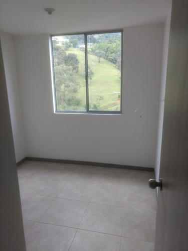 Imagen 14 de 25 de Apartamento En Envigado