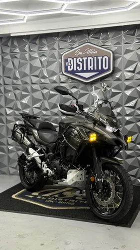 Benelli Trk 502 - Modelo 2022 - Con Accesorios