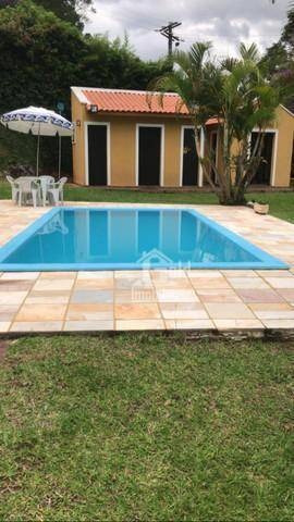 Chácara Com 1690m² Com 4 Dormitórios, Piscina, Excelente Infraestrutura Na Cidade De Arujá-sp - Ch0043
