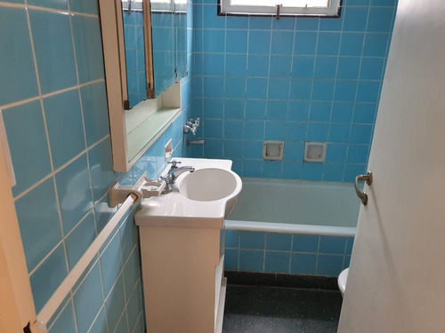 Imagen 9 de 18 de Venta Depto 2 Ambientes Excelente Ubicacion