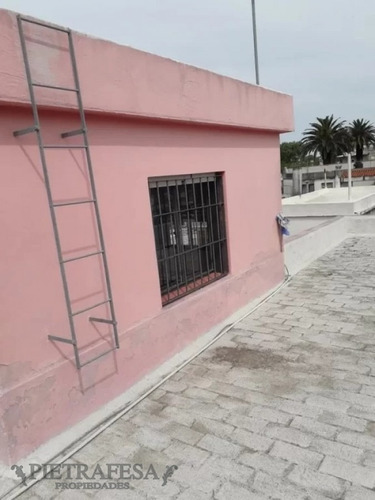 Local Comercial Venta - Enrique Brito - Brazo Oriental - Ref: 1213