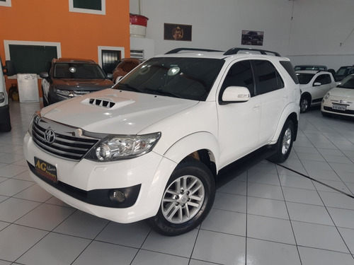 Toyota Hilux Sw4 2014/2014 Branca 7 Lug Die Aut Top Couro