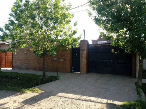 Venta Casa 3 Dormitorios - Ibarlucea - Excelente Inmueble