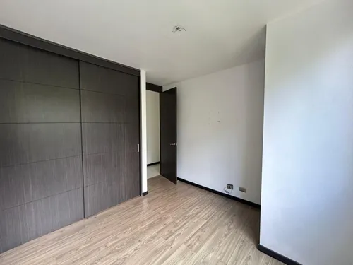 Apartamento En Venta En El Poblado. Cod V16957