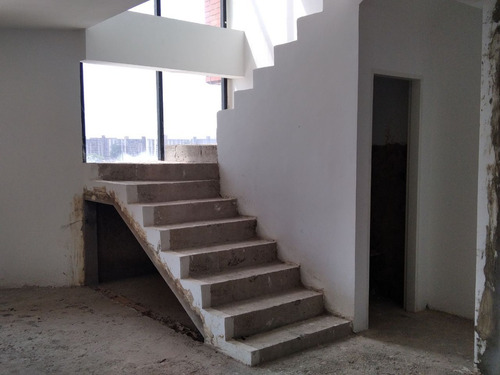 Imagen 16 de 22 de Pent-house En Venta En Urb. Arivana, Conj. Res. Kamila Suites