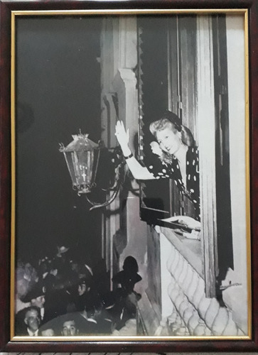Notable Cuadro De Eva Perón En España