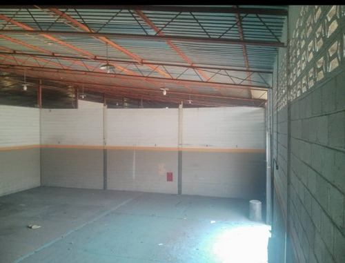 Imagen 9 de 9 de Johanna Castillo Alquila 04145951217 Galpon San Diego