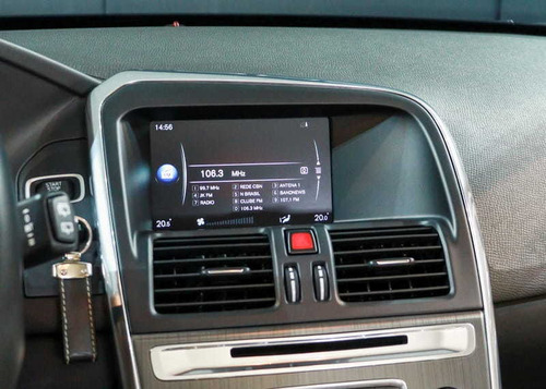 Imagem 12 de 15 de Volvo Xc60 T5 Momentum 2.0 Turbo Awd