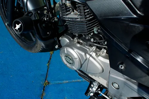 Bajaj Pulsar 180 Ug Pro 2015