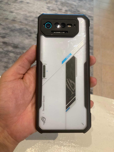 Asus Rog 6 Phone