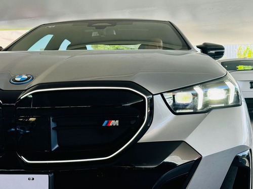 Bmw I5 4p M60 Ev 83.9 Kwh Aut 2024