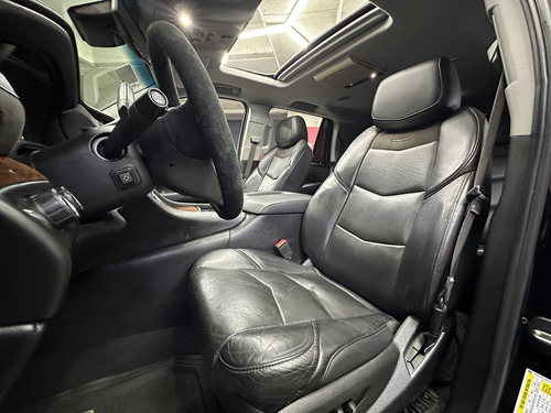 Cadillac Escalade 6.2 Plinum 4x4 At