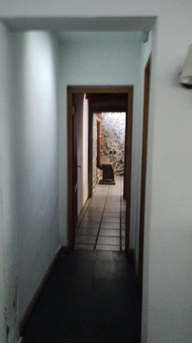 Casa En Venta - 3 Dormitorios 2 Baños - Azul