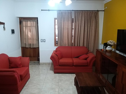 Dueño Vende Casa 4 Ambientes Con Local Y Garage En Padua A 6 Cuadras De La Estacion Sobre Noguera