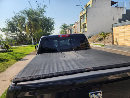 Ram 1500 Pick-up 2017 Bighorn Doble Cab. 4x4