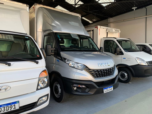 Iveco Daily 35-150 Ano 2021 Com Bau 4.5m  Novissima 