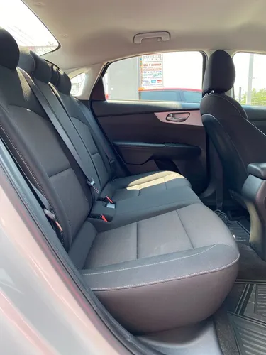 Kia Forte 2.0 Lx Mt