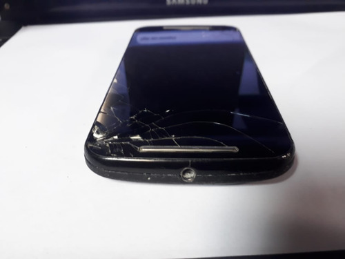 Celular Motorola Xt-1068 Para Retirada De Peças