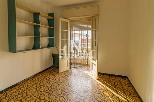 Venta Casa Esquinera 4 Dormitorios 2 Baños 1 Garaje Cerrito De La Victoria