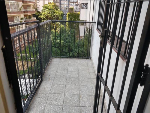 Imagen 12 de 30 de Excelente Ubicación-4 Ambientes Con Cochera En Belgrano-puertas Blindadas