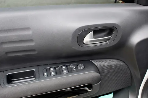 Citroën C4 Cactus 1.6 At