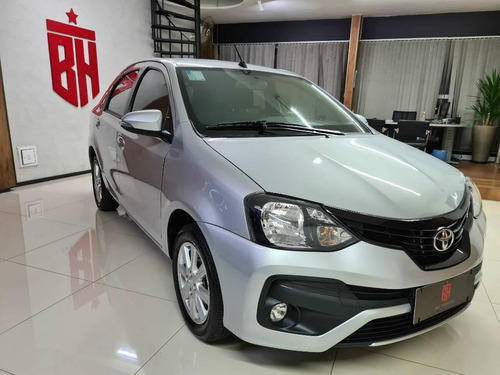 Imagem 4 de 15 de Toyota Etios Sedan Xplus