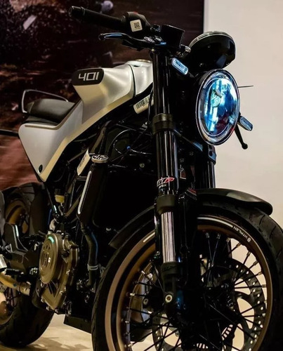 Imagen 6 de 25 de Husqvarna Vitpilen 401 Moto Scrambler 0km 2023 Urquiza Motos